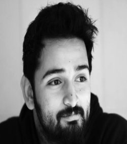 Kaizad S Gandhi Hindi Assistant Director