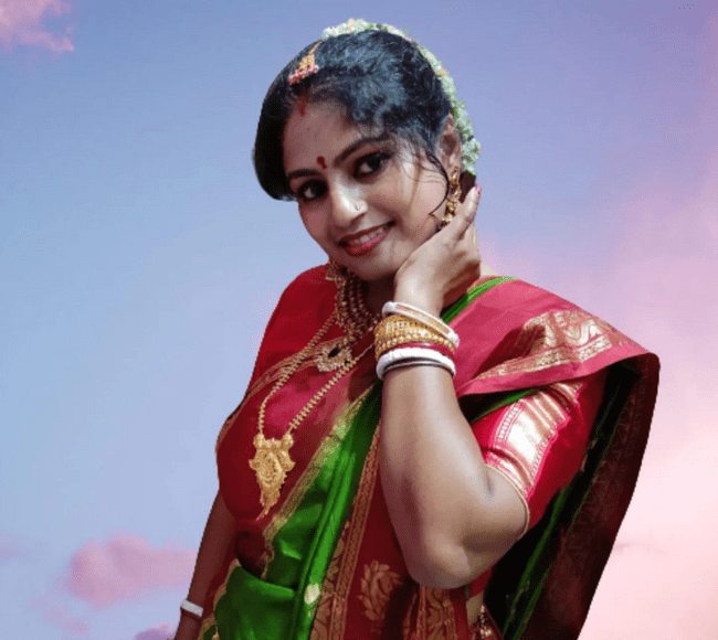 Bengali Youtuber Debalina Das