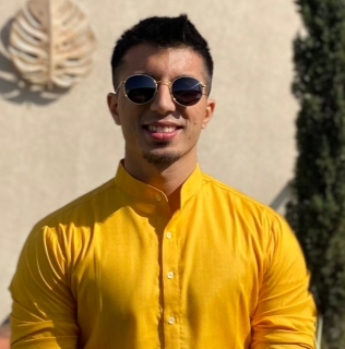 Hindi Influencer Aatman Desai