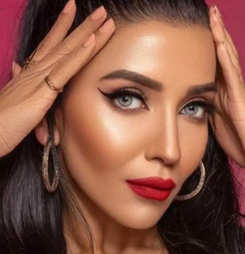 Hindi Makeup Artist Swati Verma Nanda