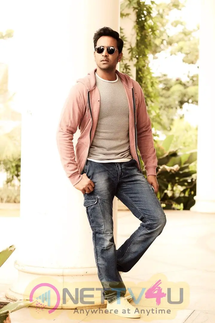 Actor Manchu Vishnu Handsome Pics Telugu Gallery