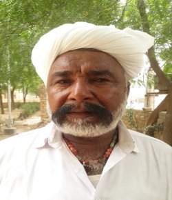 Sawan Khan Manganiyar Hindi Singer