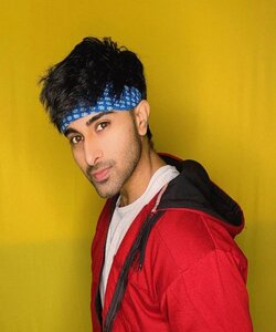 Mohak Manghani Hindi Influencer