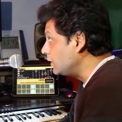 Hindi Singer Divesh Bhardwaj