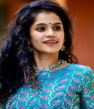 Tamil Actress Subiksha Kayarohanam