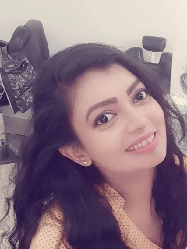 Sinhala Actress Nayani Ramanayake