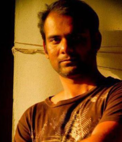 Kashif Zaman Khan Urdu Director