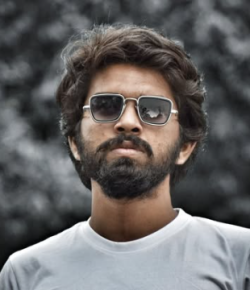 Karthik Kurkure Kannada Director