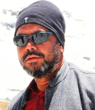 Hindi Creative Director Haris Umar Khan