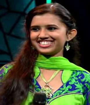 Malayalam Singer Sruthi - Malayalam