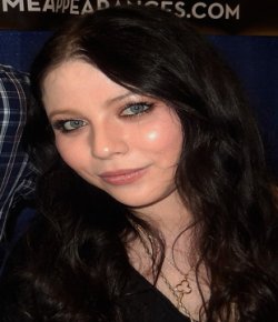 Michelle Trachtenberg English Movie Actress