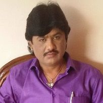 Hanif Noyda Gujarati Director