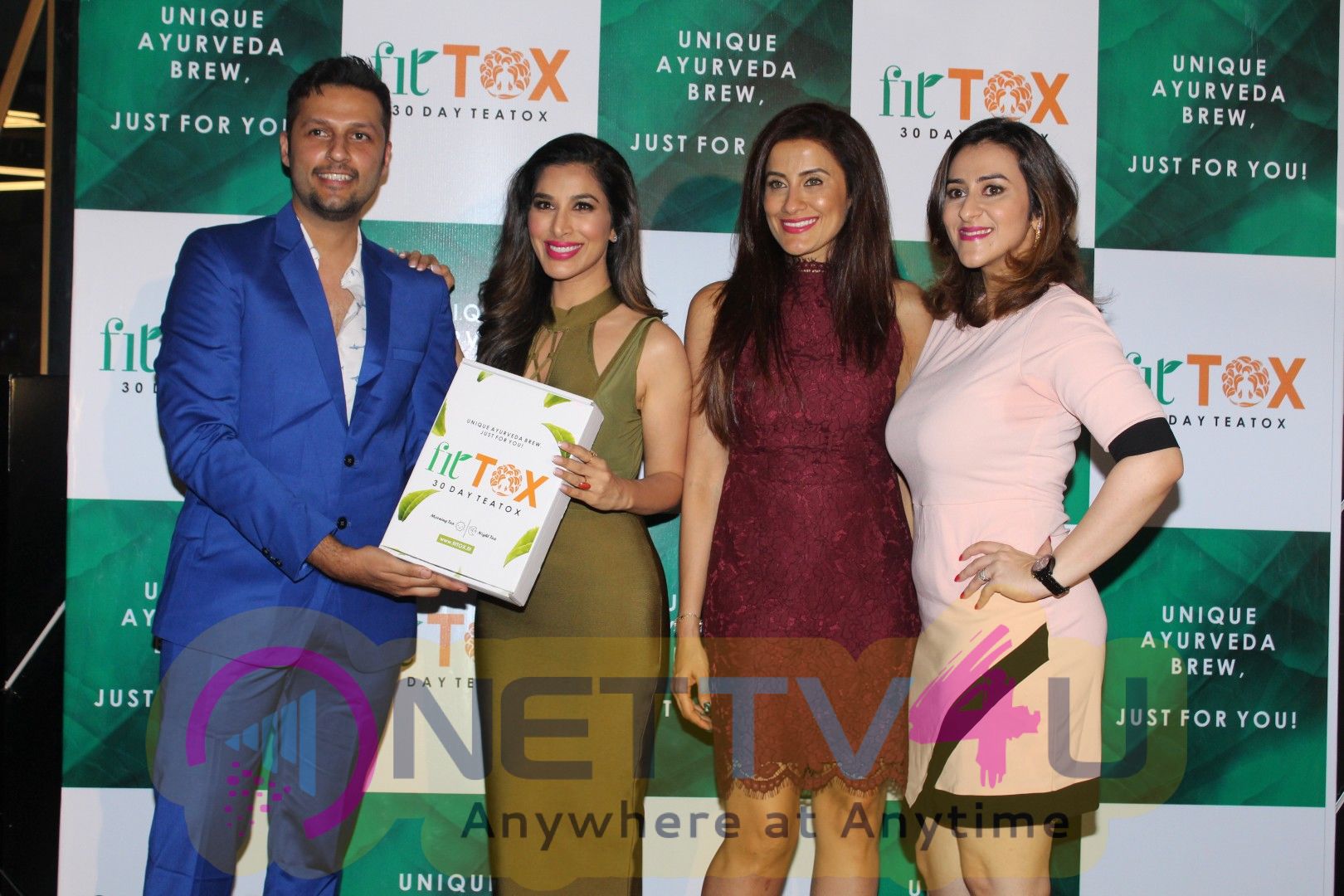 Sophie Choudry Turns Entrepreneur Launch Of Her Own Tea Brand Pics Hindi Gallery