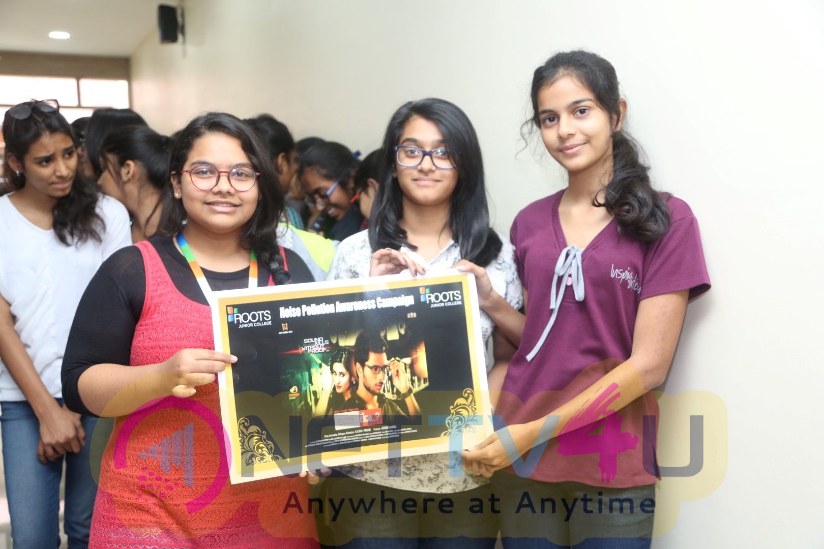 Unda Leda Movie Team At Roots College, Noise Pollution Awareness Campaign Stills Telugu Gallery