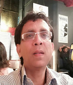Hindi Director Khalid Hashmi