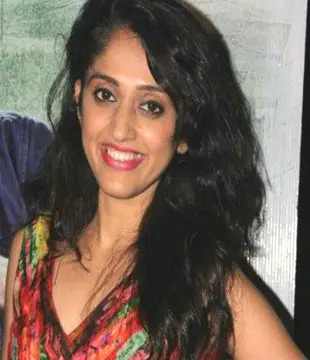 Hindi Tv Actress Nidhi Oza