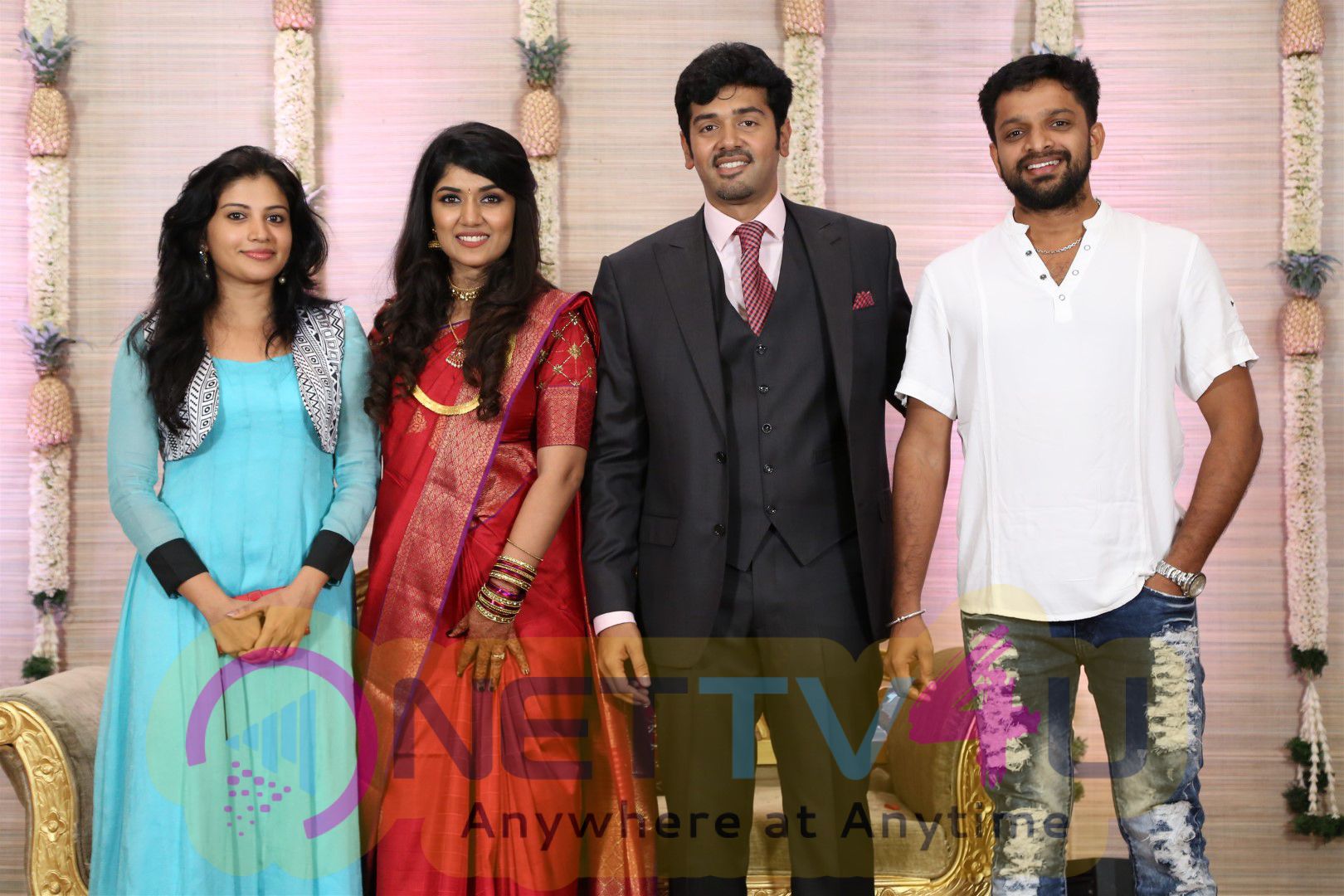 Actor Ashwin Kakumanu And Sonali Wedding Reception Stills Tamil Gallery