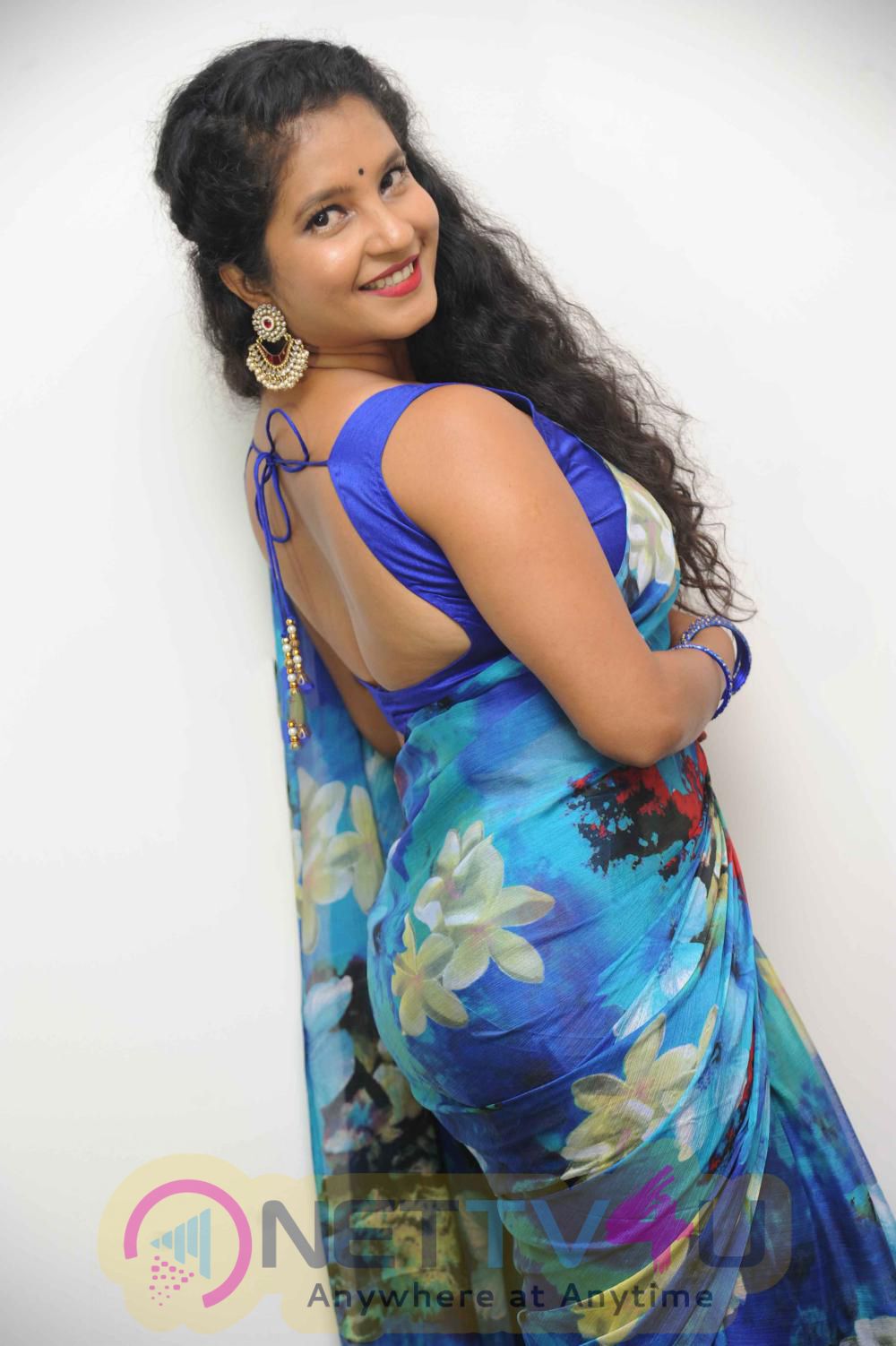 Actress Shubha Poonja Hot & Sexy Stills  Kannada Gallery