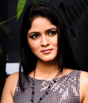 Telugu Movie Actress Parvathi Nifran