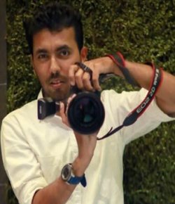 Chiyaan Pratheek Malayalam Photographer