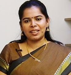 Tamil Tv Presenter Amudha Damodaran