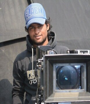 Hindi Cinematographer Cinematographer Manish Yadav