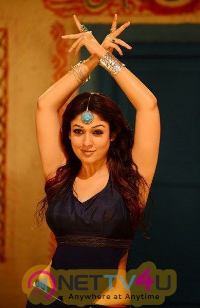 Actress Nayanthara Romantic Photo Stills Tamil Gallery