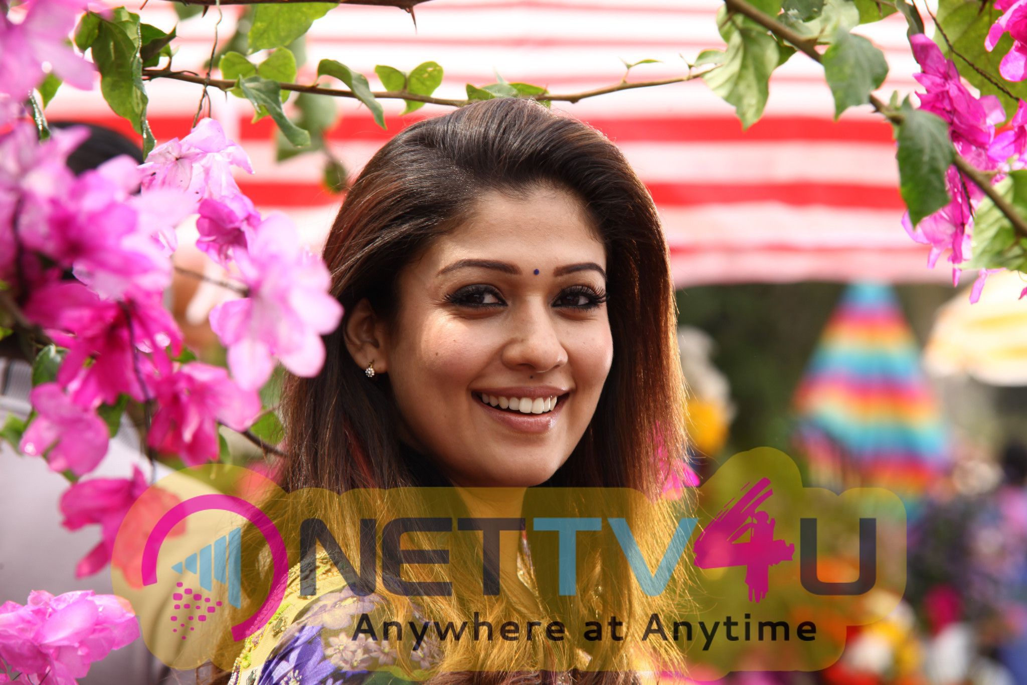 Actress Nayanthara Romantic Photo Stills Tamil Gallery