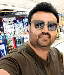 Director Parag Patil Hindi Director