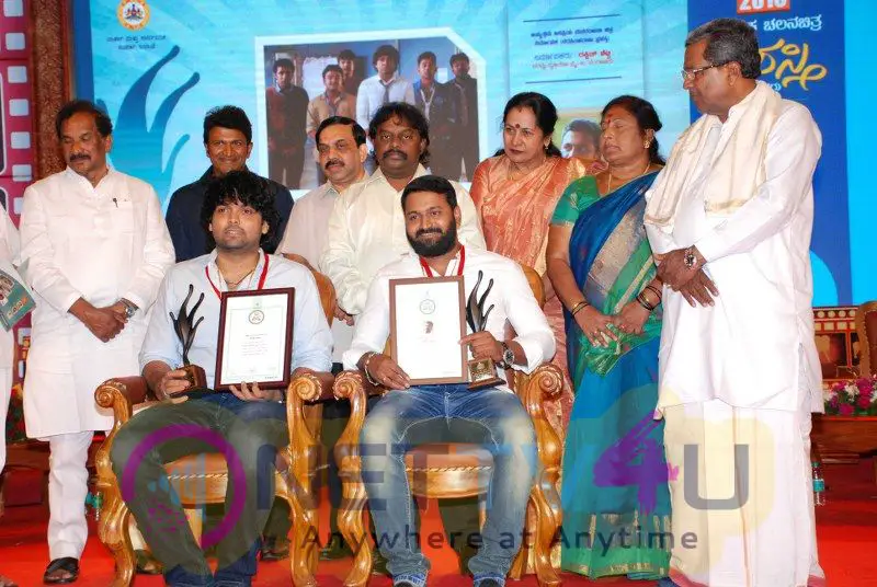 State Filmfare Awards Grand Pictures  Kannada Gallery