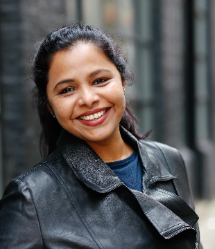 Kinhikar Ashwini Deole Hindi Movie Actress