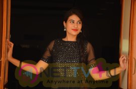  Actress Priya Choudhary Cute Images Telugu Gallery