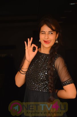  Actress Priya Choudhary Cute Images Telugu Gallery