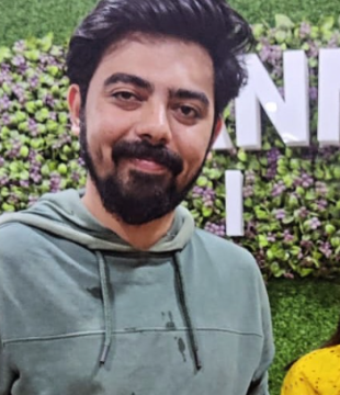 Bengali Director Akshay Maru