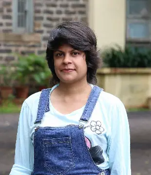 Marathi Assistant Director Ruchi Shekatkar