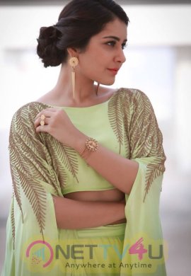 Raashi Khanna Exclusive Super Hot Collection Telugu Gallery