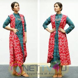 Raashi Khanna Exclusive Super Hot Collection Telugu Gallery