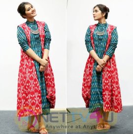 Raashi Khanna Exclusive Super Hot Collection Telugu Gallery