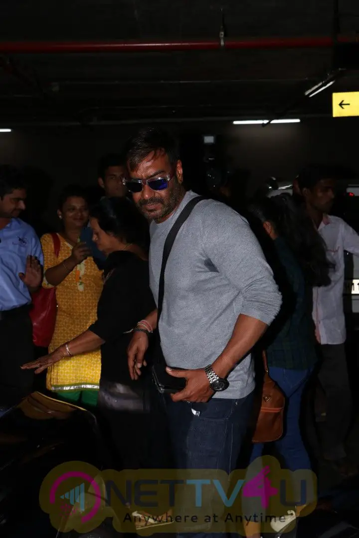 Stills Of Ajay Devgan Spotted With His Family At The Airport Hindi Gallery