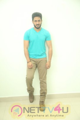 Telugu Actor Manoj Nandan Good Looking Images