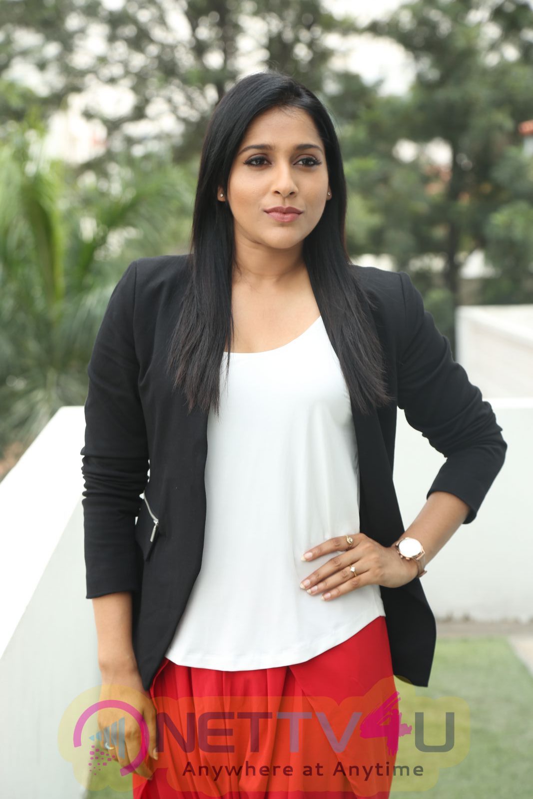 Telugu Actress Rashmi Gautam Images Telugu Gallery