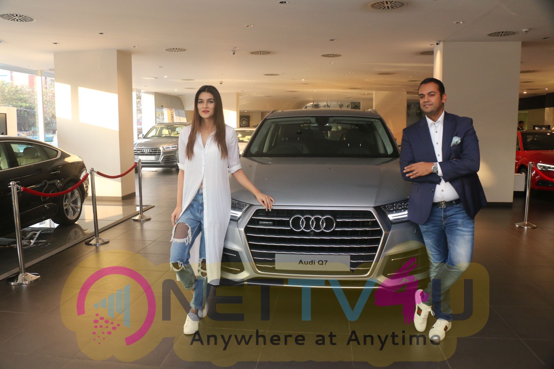 Kriti Sanon Taking The Delivery Of The Audi Q7 Stills Hindi Gallery