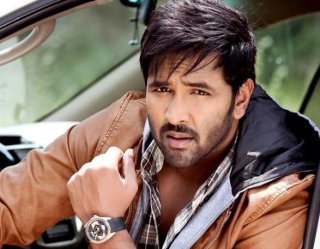 Voter Movie Review Telugu Movie Review