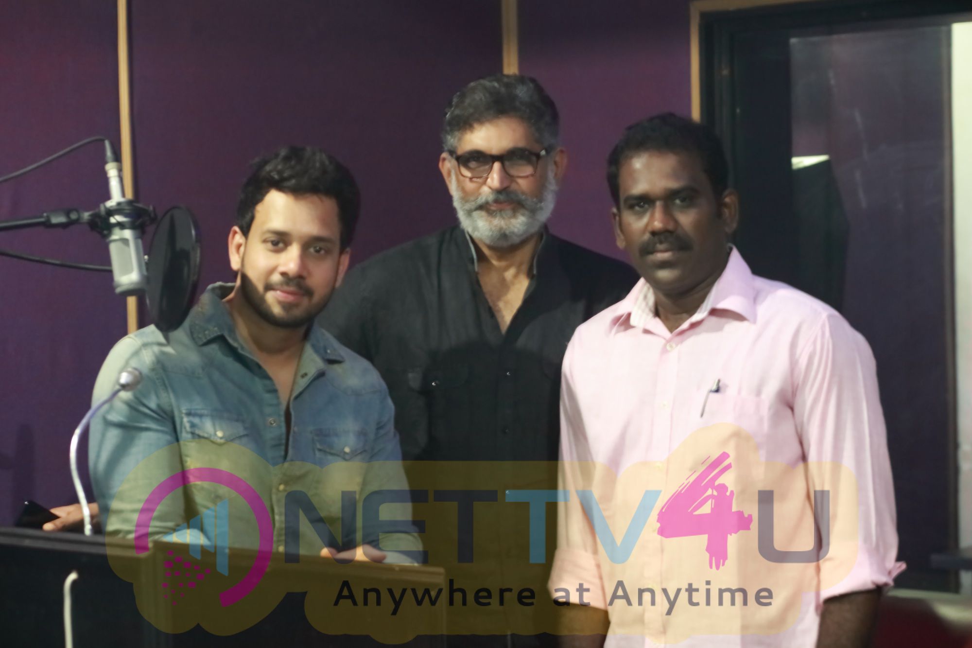 Actor Bharath At Kalidas Movie Dubbing Pics Tamil Gallery