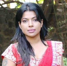 Tamil Movie Actress Kaajal Pasupathi