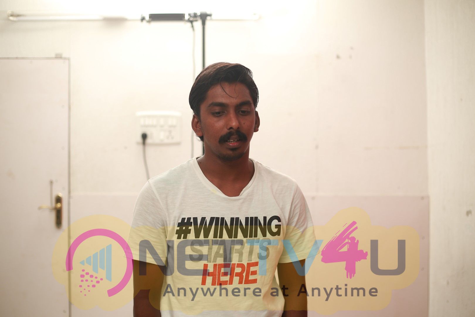 Comedy Actor Sarath Raj Exclusive Interview Pics Tamil Gallery