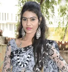 Tamil Movie Actress Nivisha