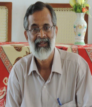 Malayalam Writer Shanmughadas