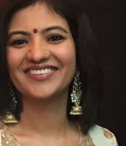 Aparna Sud Hindi Art Director