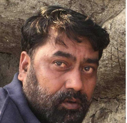 Qamaruddin Falak Hindi Writer